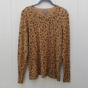 90s Leopard Print Crewneck  Knit Sweater Top | Animal Print Jumper | Small Petite Leopard Print Sweater Top