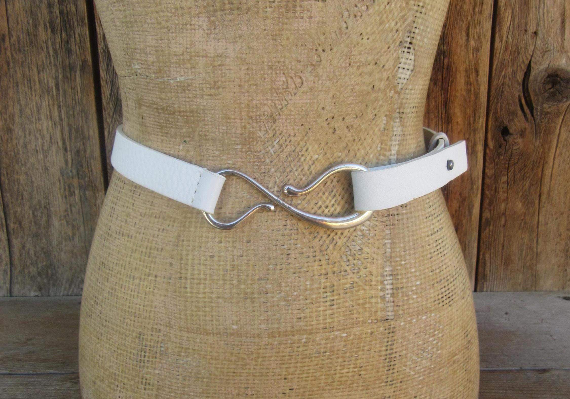 90s White Leather Adjustable Skinny Belt: Silver Tone Hook  display picture 1