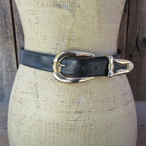 Donna Katz Black Leather Belt with Decorative Silver Buckle Donna Katz Black Leather Belt with Decorative Silver Buckle main image 3