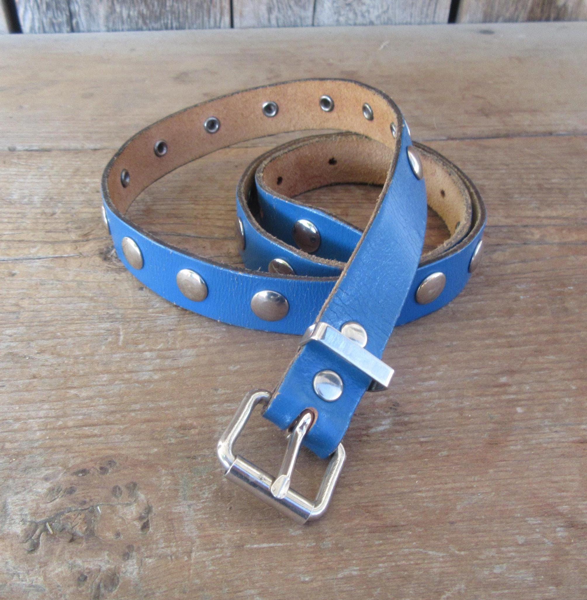 小物 Vintage 80s Studs Design Leather Belt 80s Blue Studded Skinny Leather Belt - 34 Inch - Etsy