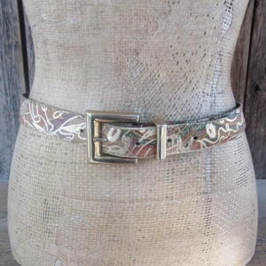 90&#39;s Abstract Print Leather Belt: Gold Buckle, Skinny Belt