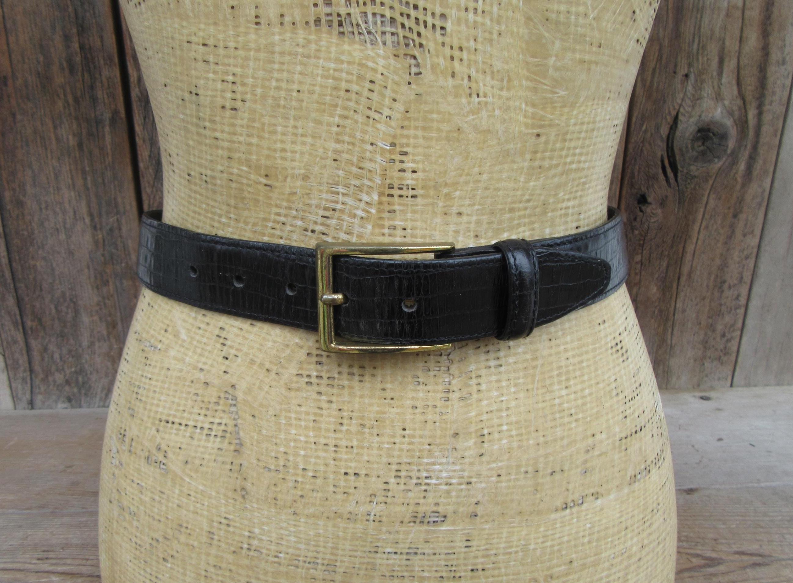 Classic Croc Embossed Black Leather Belt Sz L Old Money Career Minimalist Saint Laurent Croc-Embossed Leather Square Buckle Belt  main image 4