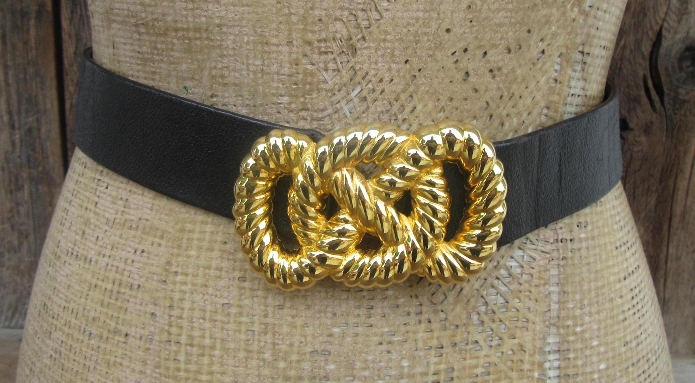 90s Black Leather Skinny Belt: Gold Tone Buckle, Minimalist  display picture 3