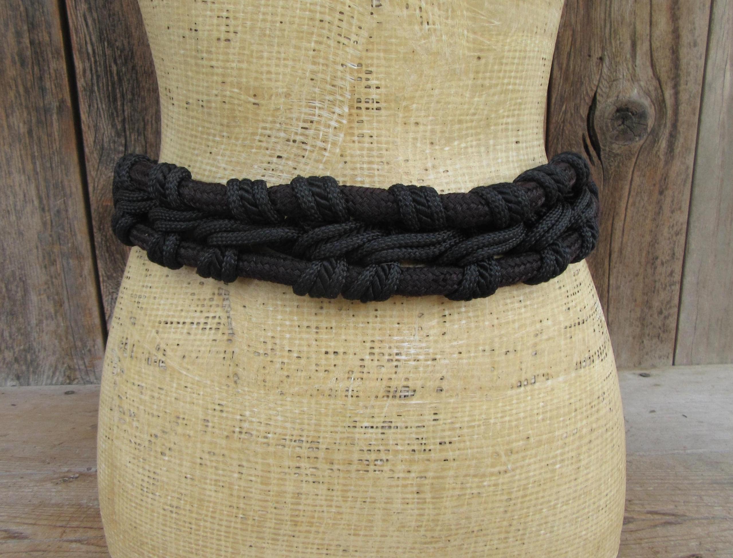 Vintage 80s Metal Disc Woven Rope Waist Belt Vintage 80s Woven Rope Style Green And Pink Belt – Spark Pretty main image 4