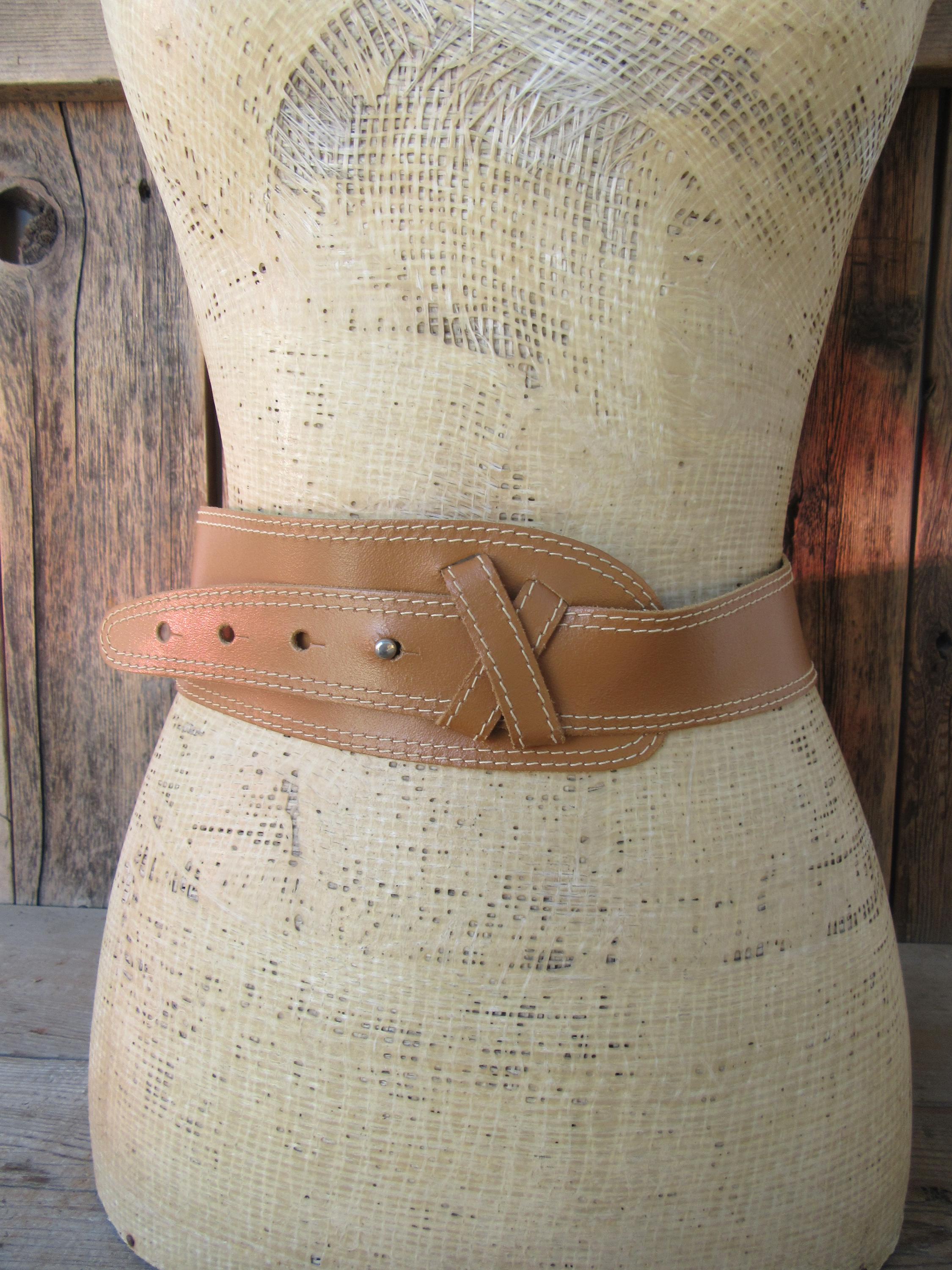 90s Wide Tan Leather Belt | Wide Belt | Statement Belt | Tab  display picture 2