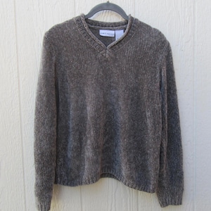 Suéter de punto gris jaspeado con cuello en V de los años 90: Suéter mediano pequeño