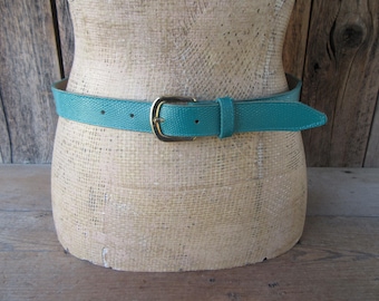 Vintage 90s Blue Vegan Leather Golden Floral Buckle Belt Size Small - Medium Vegan Leather Belt 90s Vtg Dark Blue Faux Suede Waist Belt  main image 3