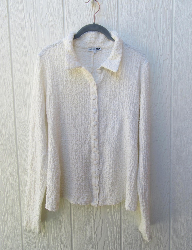 90's White Textured Long Sleeve Button Front Top | Pin-Tuck Shirt | Small Pink Top image 2