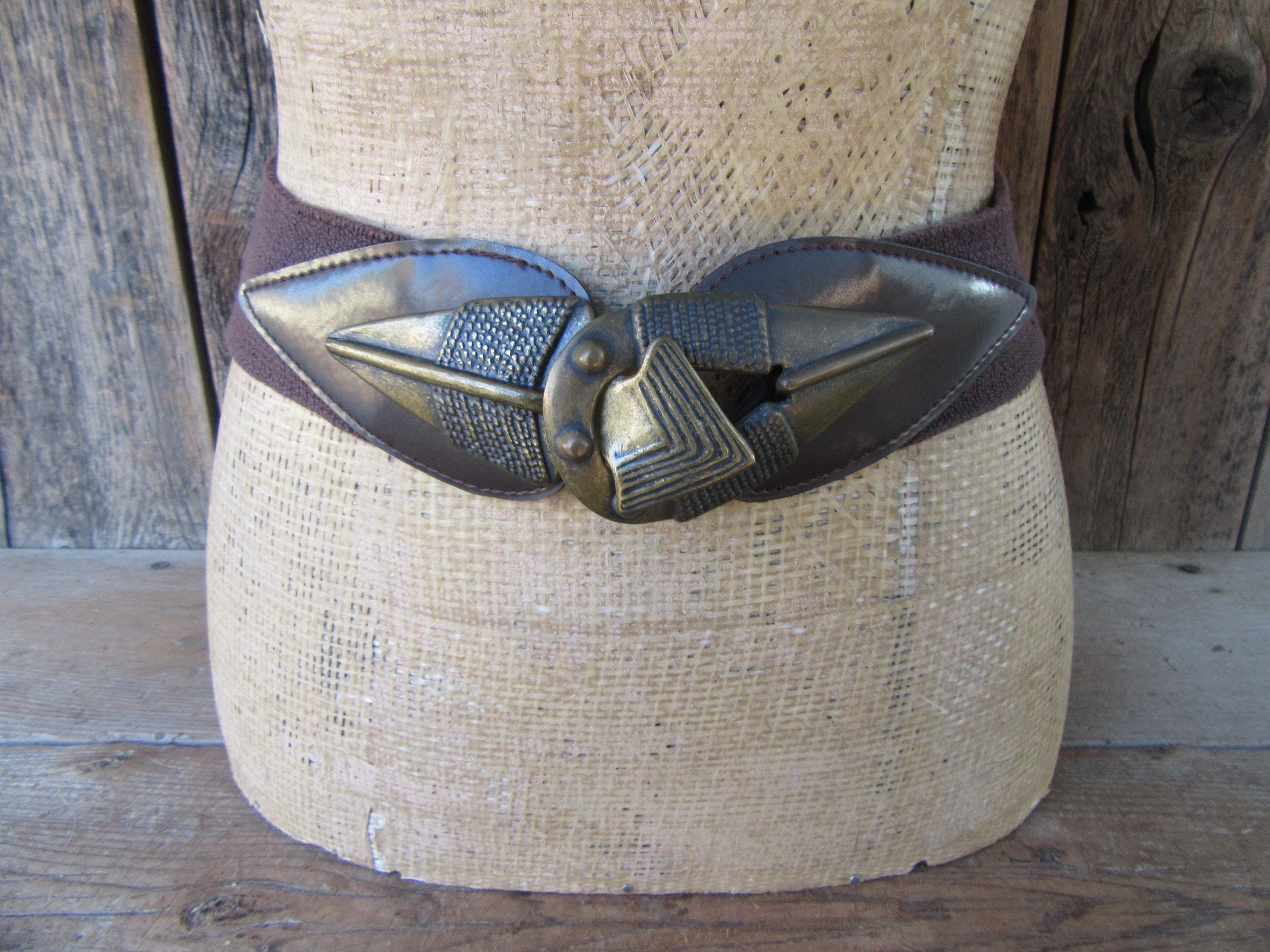 STRETCHY ELASTIC METAL BRONZE SILVER ROUND STUDDED BUCKLE BELT LARGE Big metal buckle elastic belt -id.wh2251754-WH2HDA.PB8306.id main image 2