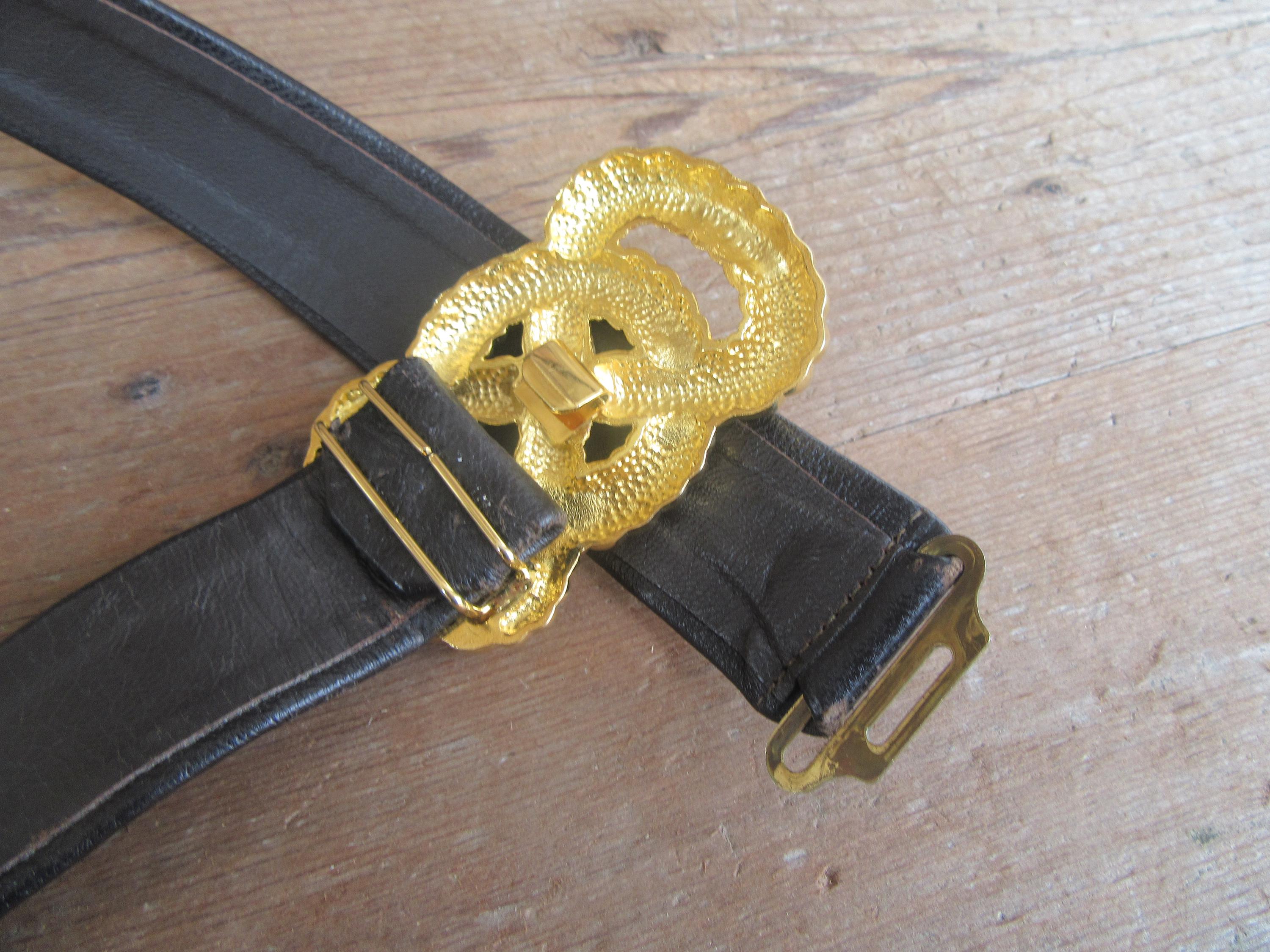 Vintage 90s USA Black Leather Belt Gold Hardware Minimalist Violet Belt - Black Italian Leather Belt With Detailed  main image 4