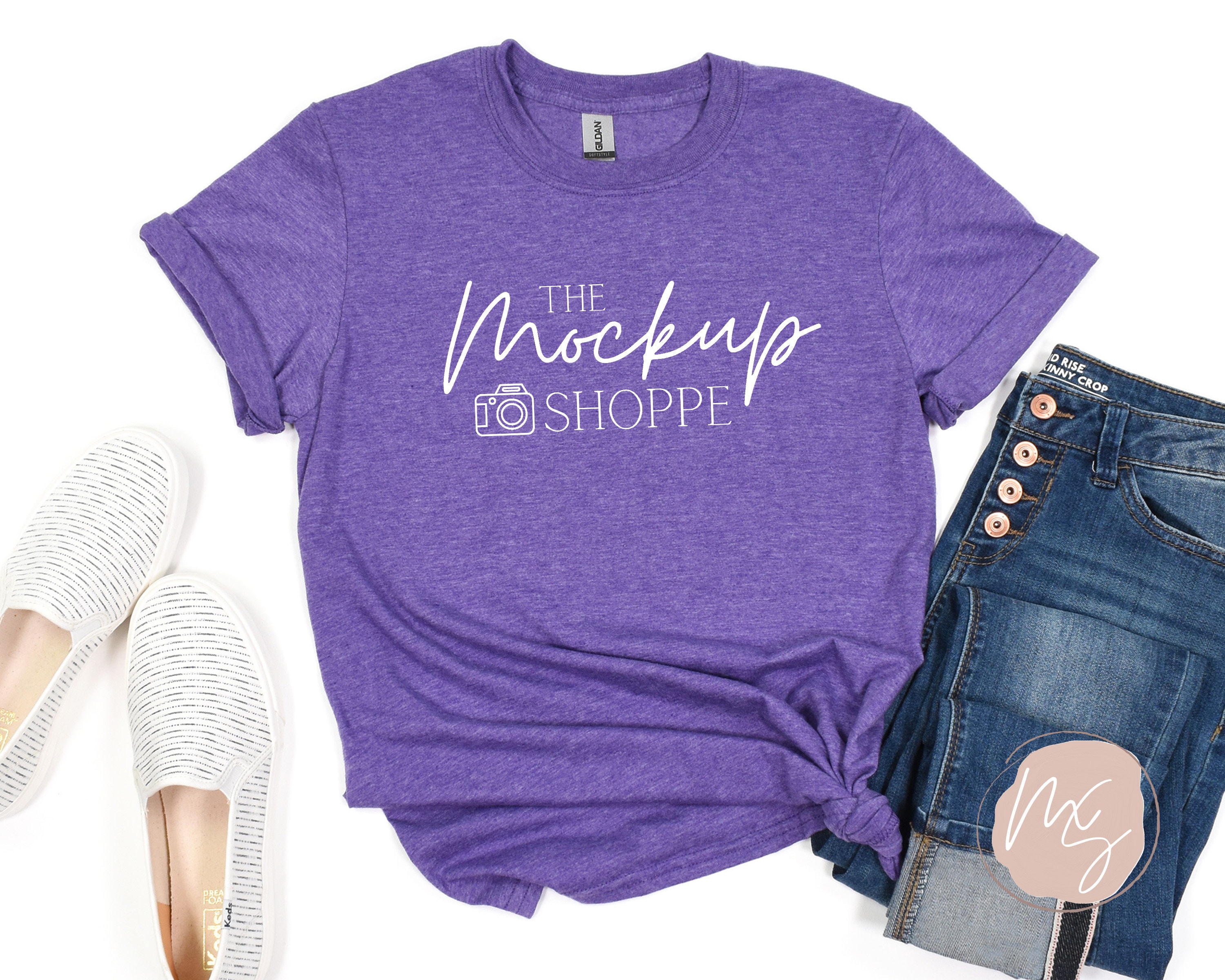 Heather Purple Gildan 64000 Mockup 