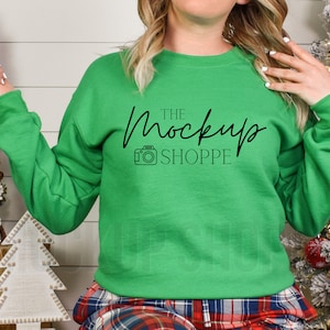 Irish Green, Gildan 18000 Christmas model mock-up, Gildan sweatshirt mockup winter, 18000 heavy blend crewneck flat lay, lifestyle mock up