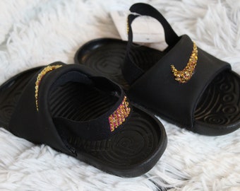 girl nike sandals