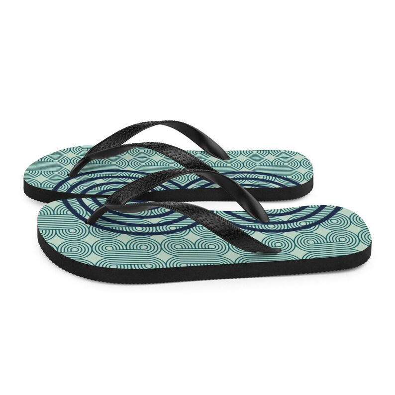 Geometric Flip-Flops