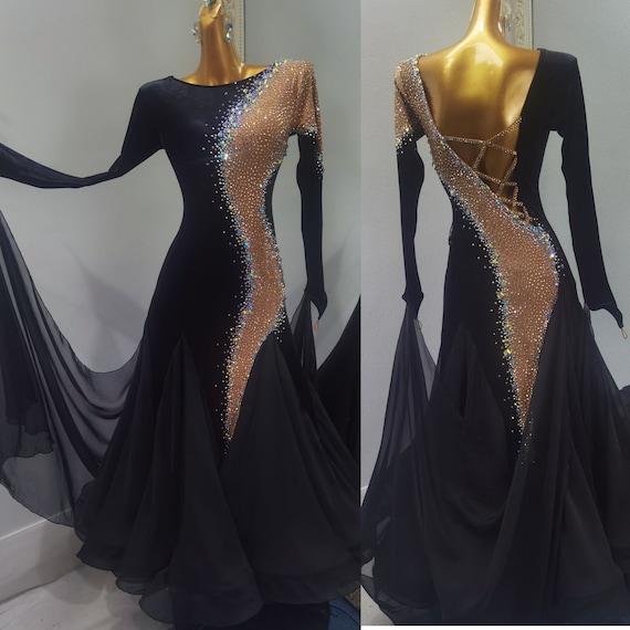 how to wear a long black maxi dress Flowy Black Maxi Dress - Casual Dresses main image 0
