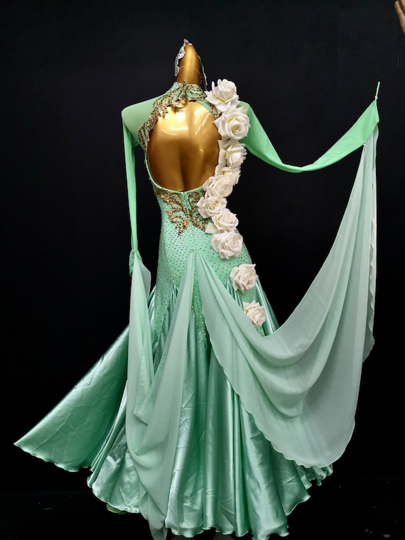 Light Green Ballroom Dress with Flowers Smooth Dress Standard Dress B0016 Light Green Ballroom Dress with Flowers Smooth Dress Standard Dress B0016