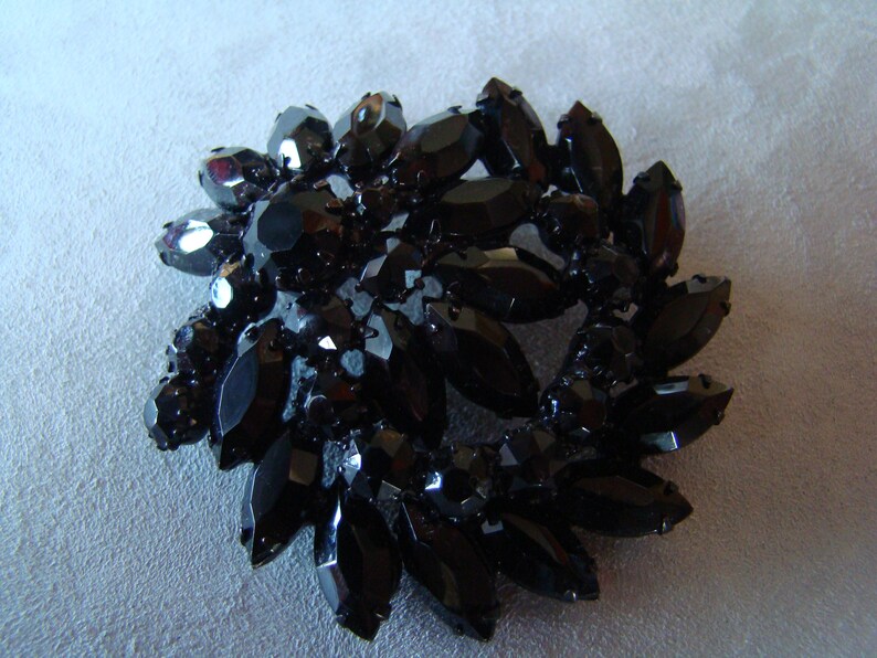 WEISS Vintage Black Rhinestone Glass Mourning Style BroochPin