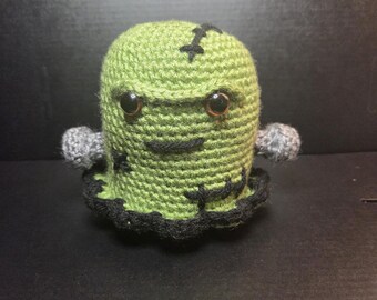 Frankenboo häkeln Plüsch | Halloween Amigurumi Monster | Handgemachtes Gruseliges Geschenk