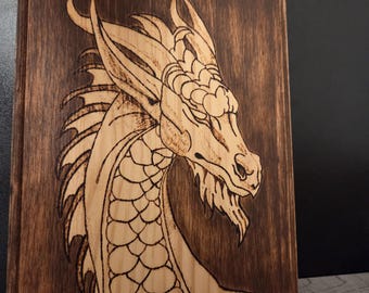 Arte mural de dragón pirograbado en madera: placa de 23 x 18 cm, hecha a mano, decoración de fantasía (no es un letrero de dirección)