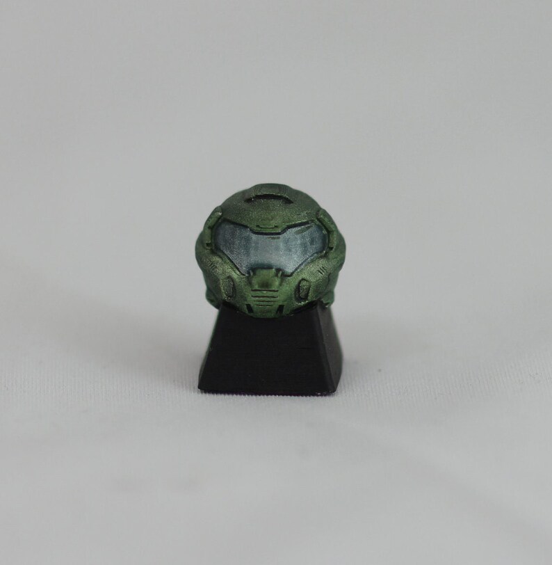 Doom Key Cap Artisan Keycap - Doomguy Helmet - Etsy