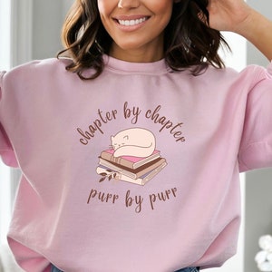 Cat and Book Lover Sweatshirt, Bookworm sweatshirt, Cozy Fall Crewneck, Floral Sweatshirt, Cat Mom Gift,  Bookish Sweatshirt, Booktok