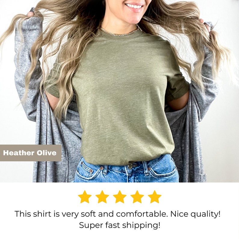 Pode incluir: Uma camiseta de cor verde oliva desbotada com gola redonda e mangas curtas. A camiseta &eacute; feita de um tecido macio e confort&aacute;vel.  ★★★★★ Esta camiseta &eacute; muito macia e confort&aacute;vel. Boa qualidade! Envio super r&aacute;pido!