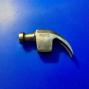 Pexto Claw Hammer