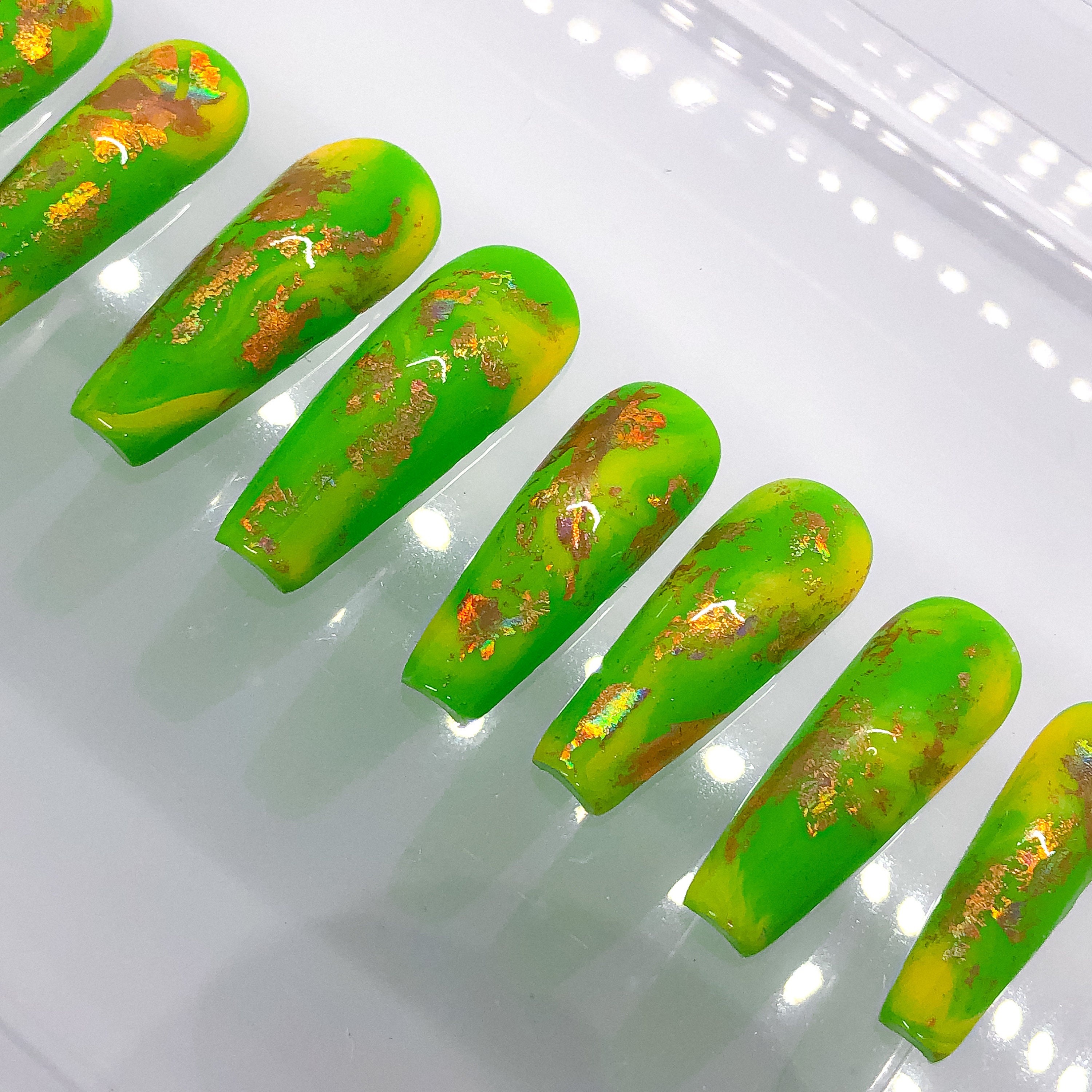 Yellow and green nails deals