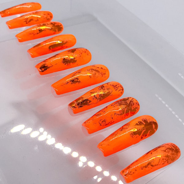 Orange nails | bright nails | marble nails | foil nails | neon orange marble nails | false nails | fake nails | press on nails