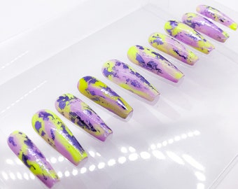 Marble nails | purple nails | lavender nails | neon nails | foil nails | metallic nails | fake nails | press on nails | false nails