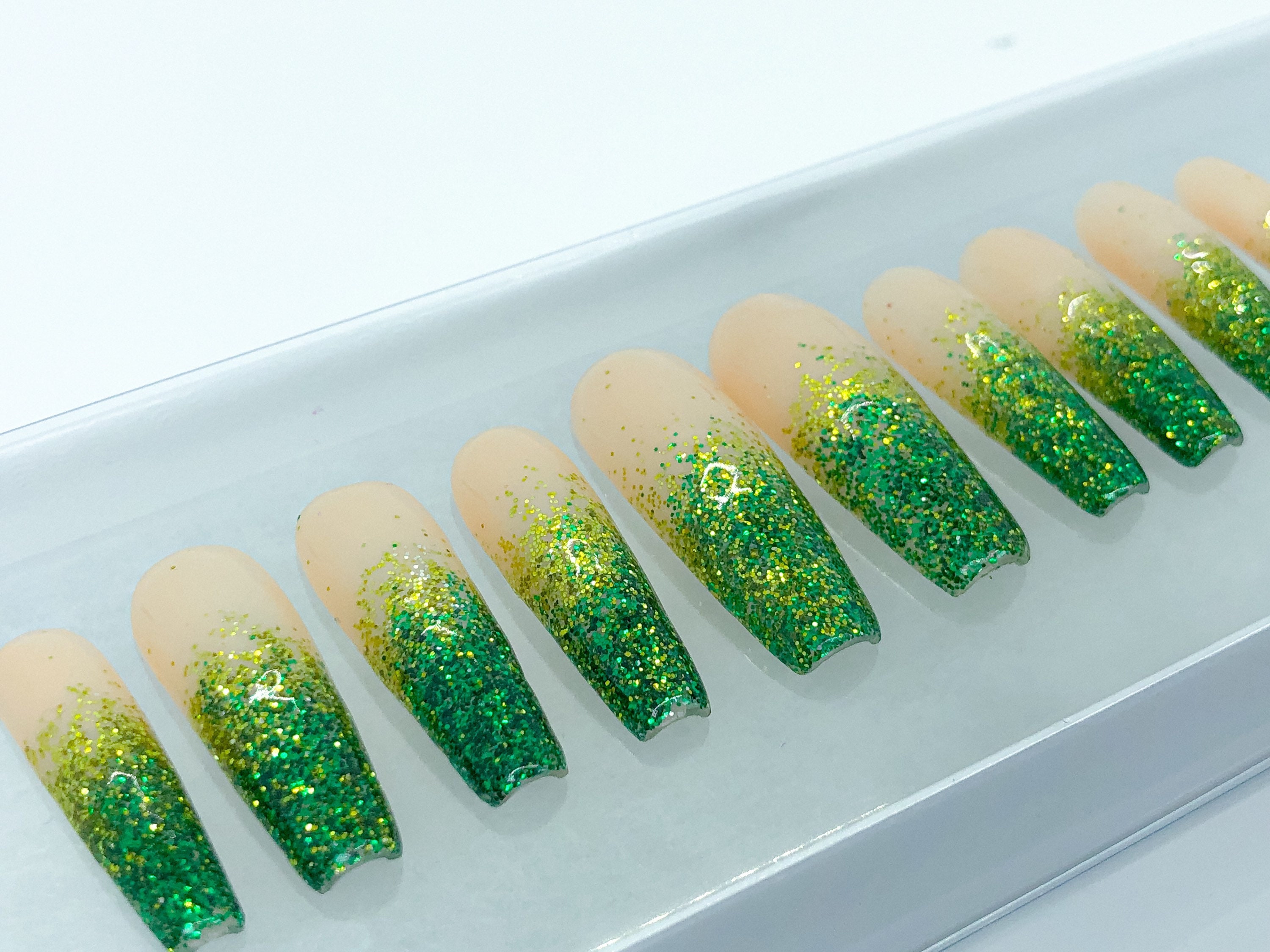 Sparkling Emerald Green Glitter Press On Nails With - Temu