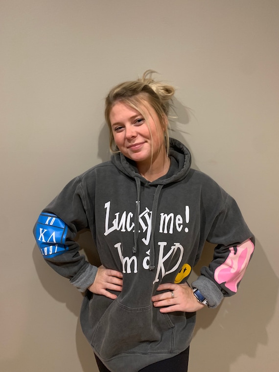 Yeezy hoodie lucky me new arrivals