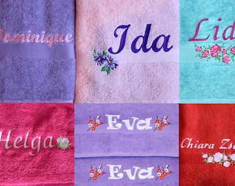 Personalized embroidered bath towel 70x140, quality 500g/m2, with floral embroidery if desired