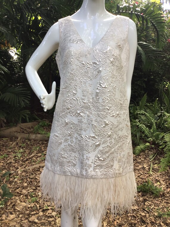nicole miller beaded dress Nicole Miller Preowned Wedding Dress Save 77%