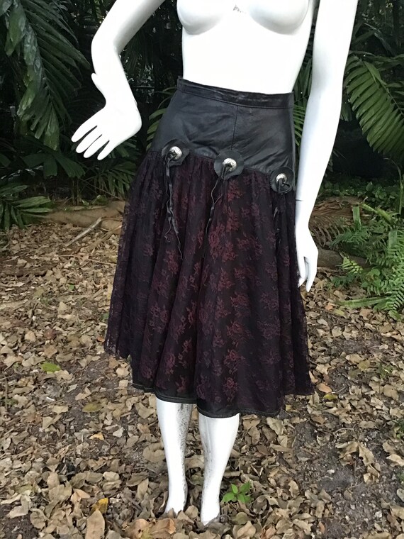 Vintage 80s leather and lace skirt - image 2