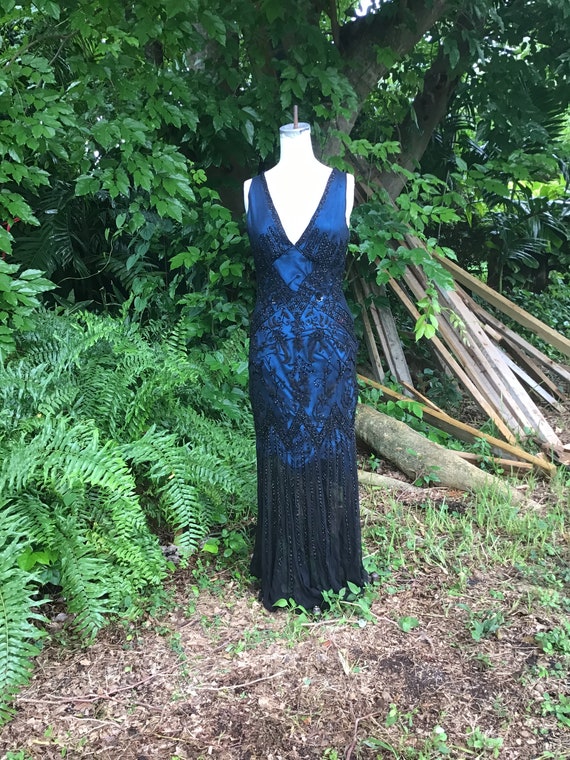 Vintage beaded dress with blue satin underslip - image 2
