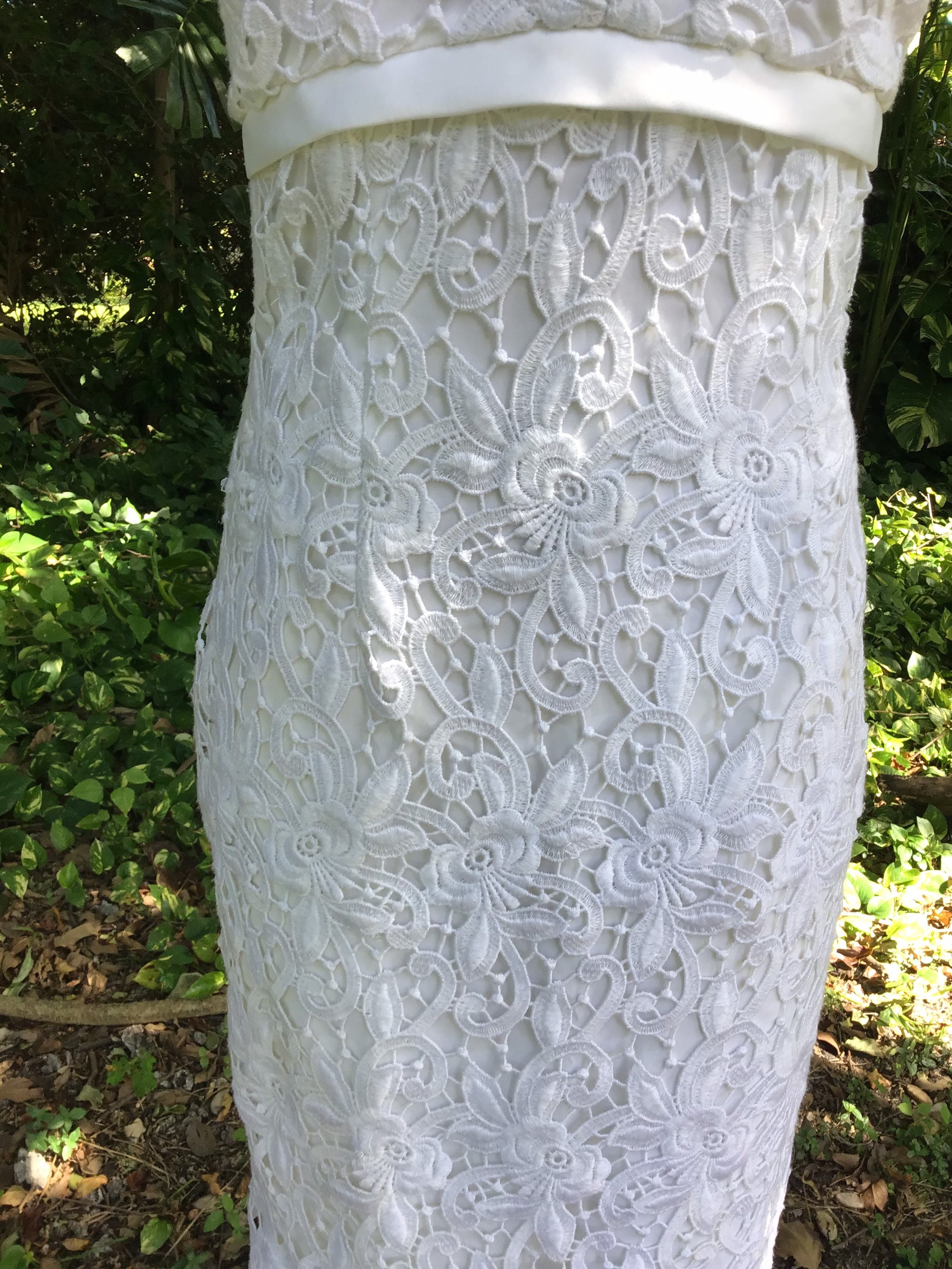 Vintage Chetta B designer Lace Dress