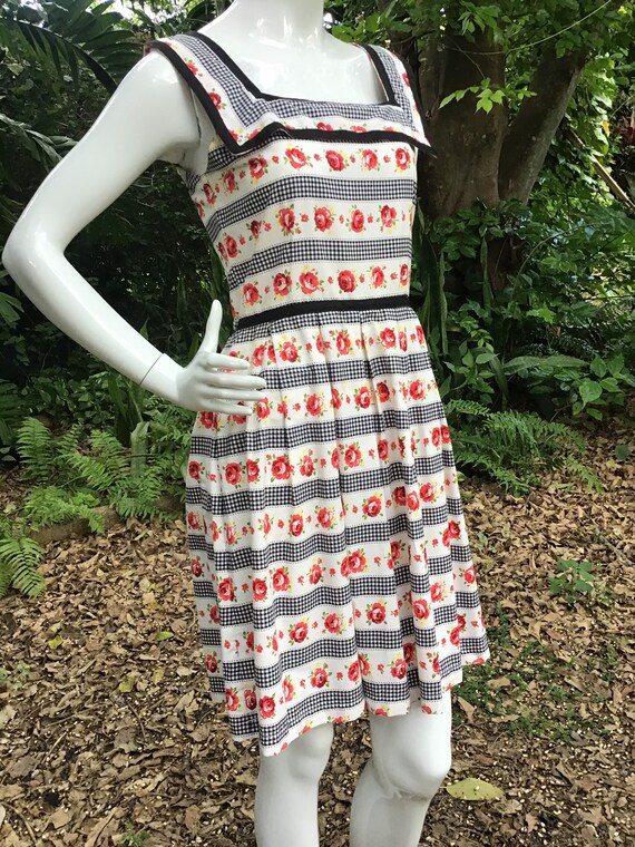 Vintage Trollied Dolly cotton Dress - image 6