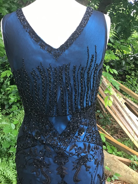 Vintage beaded dress with blue satin underslip - image 4