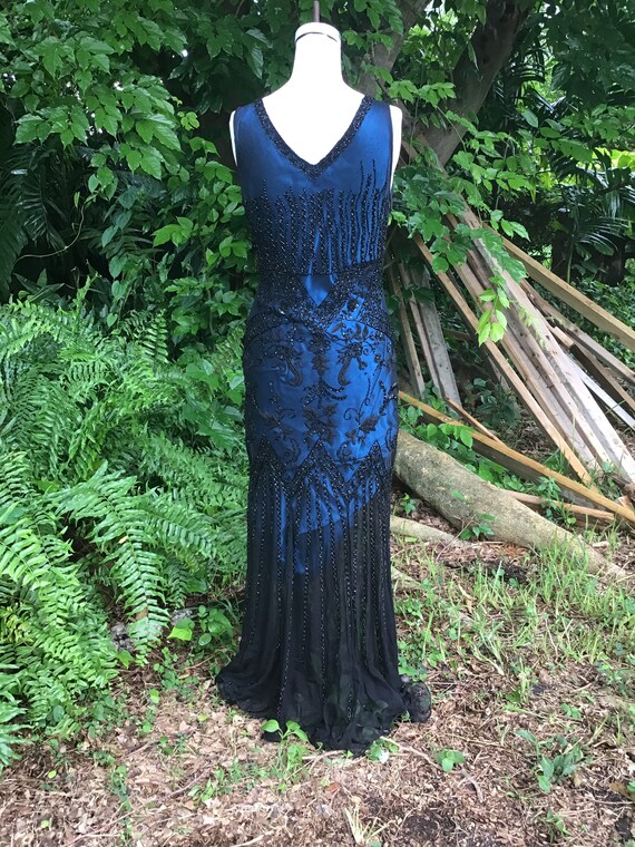 Vintage beaded dress with blue satin underslip - image 6
