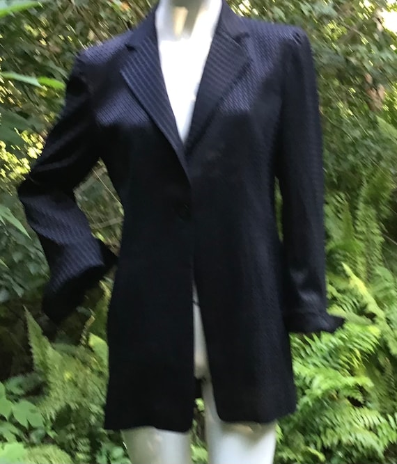Vintage Armani. Hound tooth lightweight one button jacket