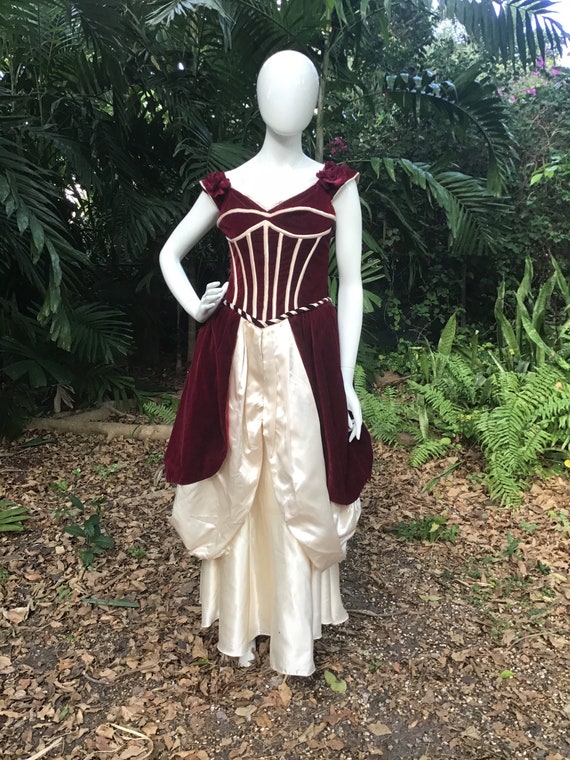 Vintage 1950s Dress with velvet corset and satin - image 5