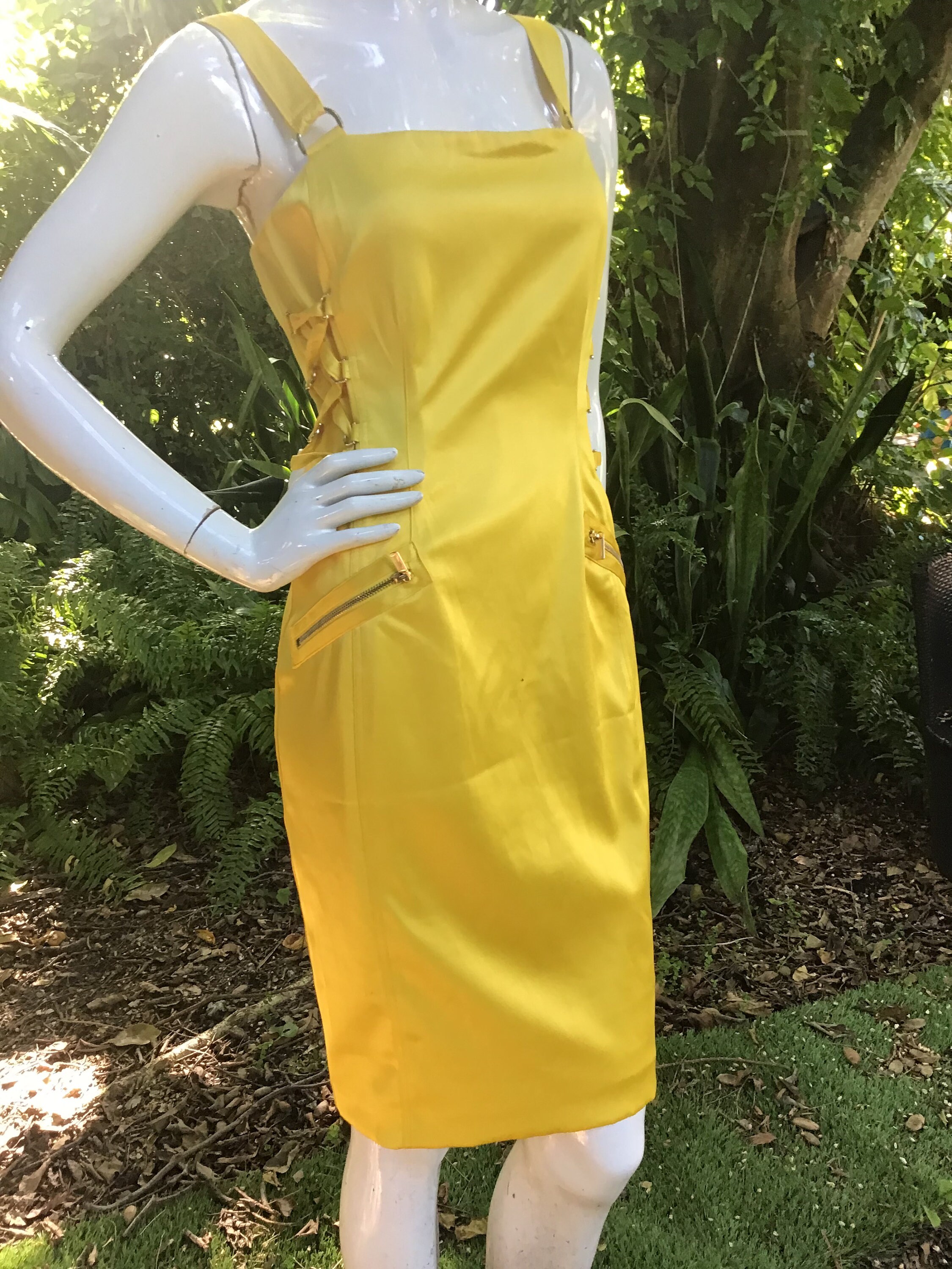 Vintage Cache 90s chic yellow Dress with zippers Vintage Cache 90s chic yellow Dress with zippers