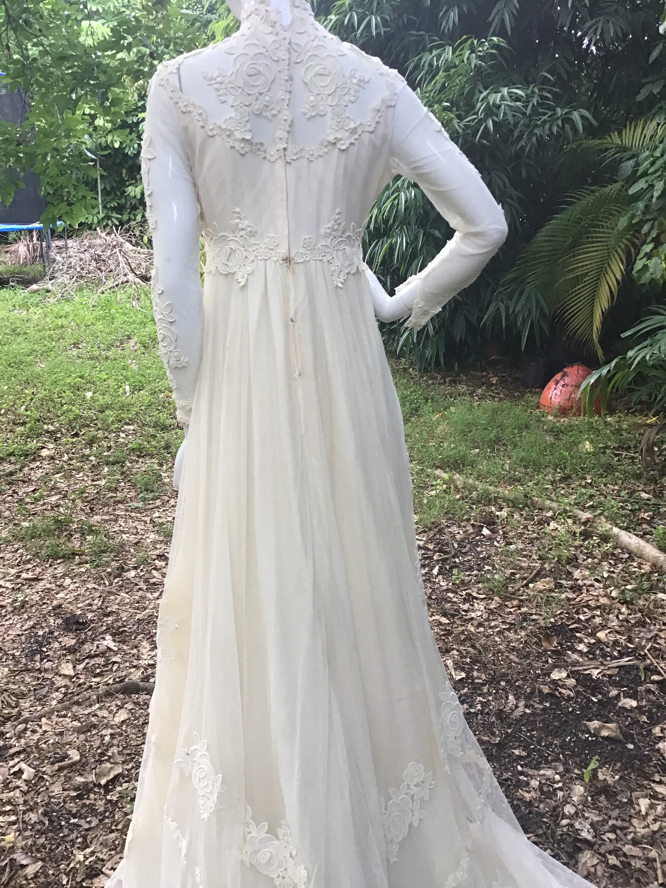 Vintage 1970s Wedding Dress - Etsy Vintage 1970s Wedding Dress - Etsy