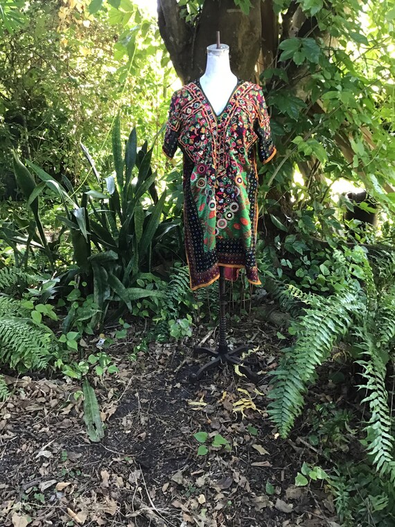 Vintage cotton Indian tunic with embroidery and mi