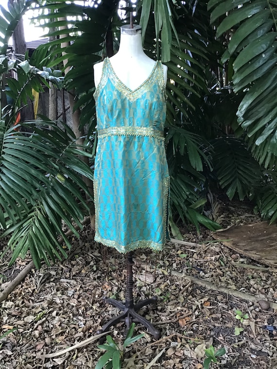 Vintage dress in silk/satin - image 1