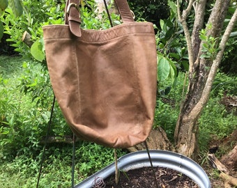 バッグ Vintage Coach Leather Tote Bag Brown Vintage Coach Brown Signature Canvas Tote No. EO6Q-10079 | eBay