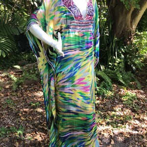 Vintage Kaftan in silk and sequins image 5