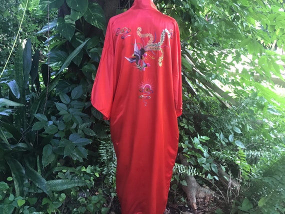 Vintage satin embroidered Chinese Robe - image 7