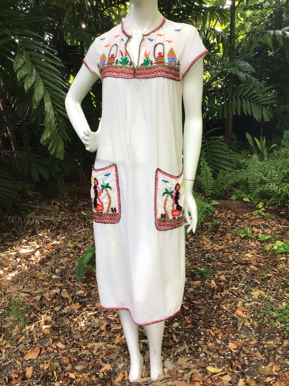 Vintage cotton Mexican embroidered Dress - image 5